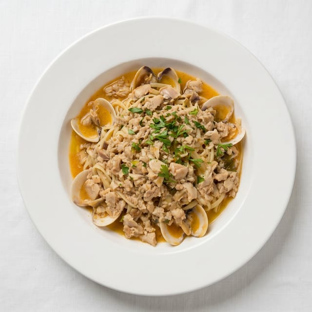 Fresh Clams Linguine.
